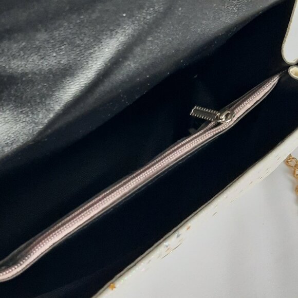 Like New White sparkle crossbody with detachable keychain charm nwot - Picture 6 of 6
